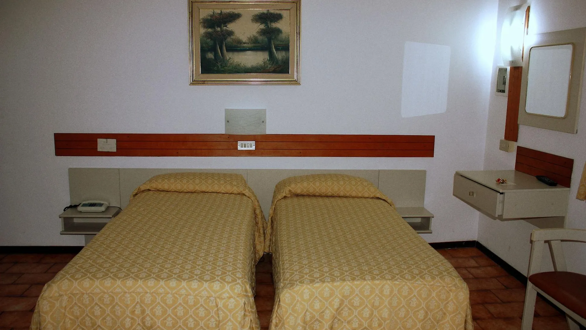 Piccolo Hotel Milán 3*,  Itálie