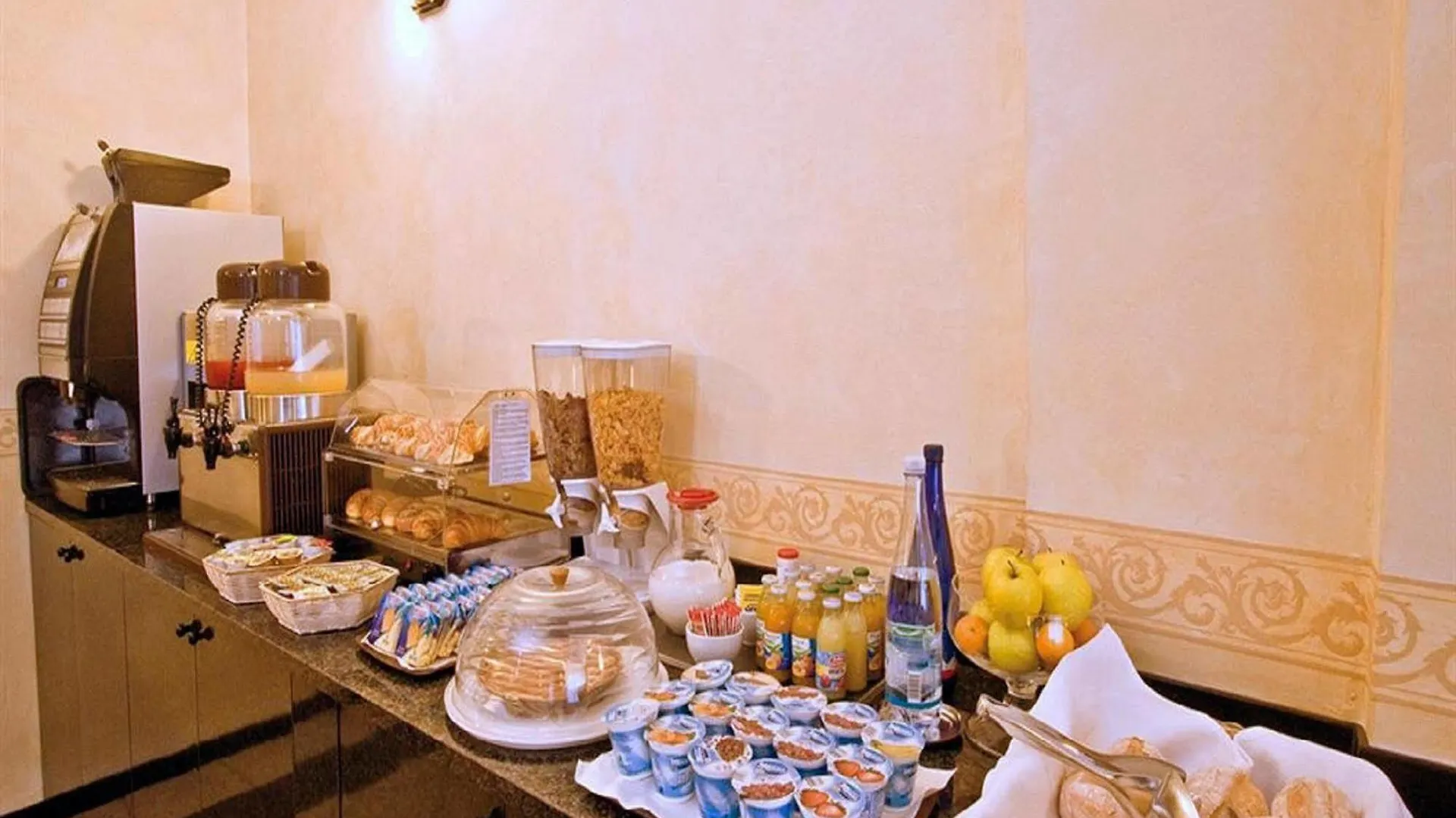 Piccolo Hotel Milán
