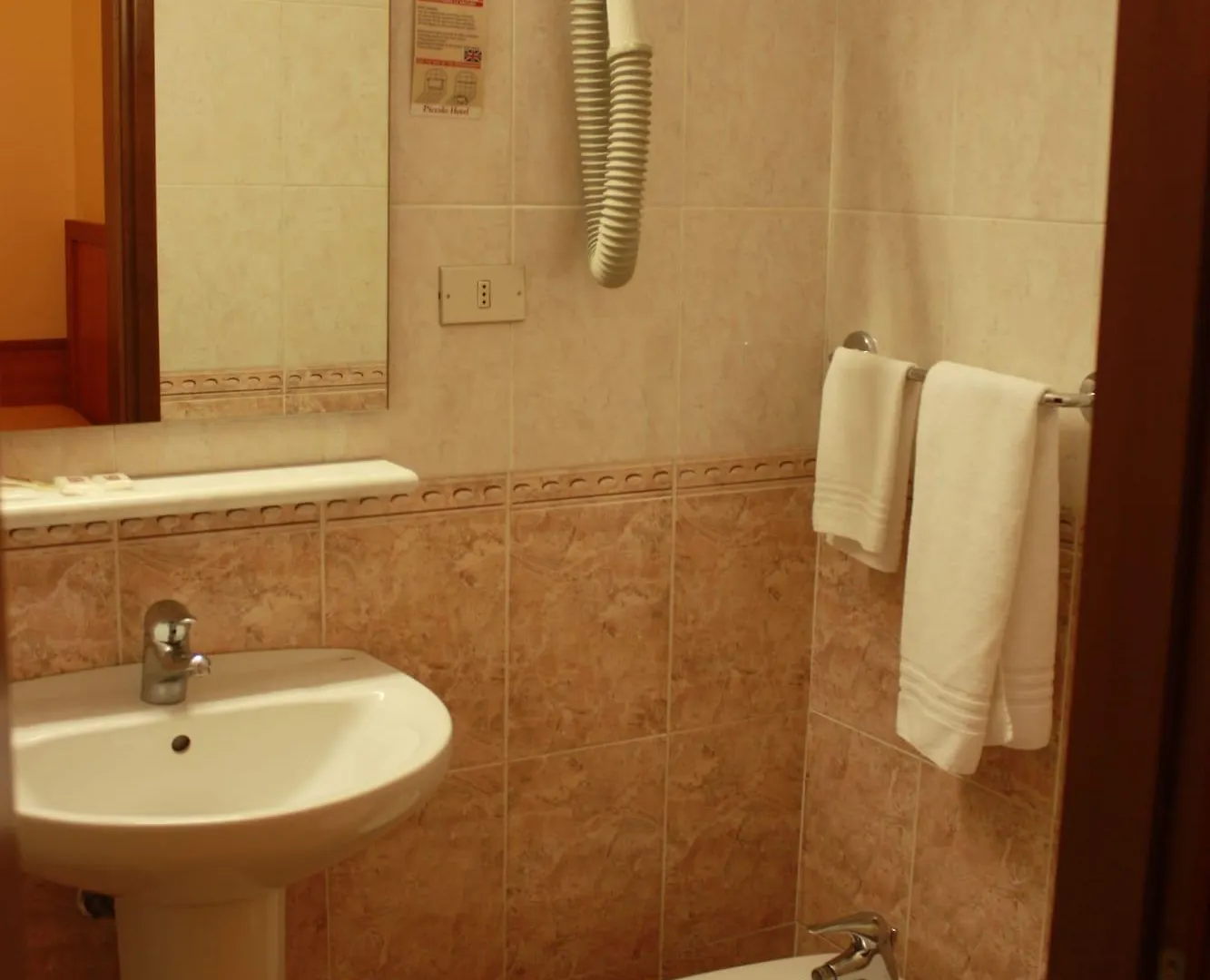 Piccolo Hotel Milan 3*,